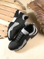 Black Sneaker